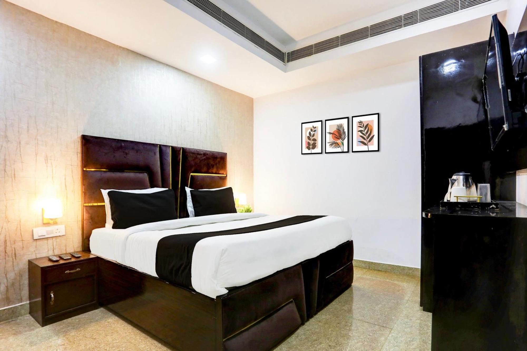 Super Collection O Kalyanpur Hotel Kanpur Eksteriør billede